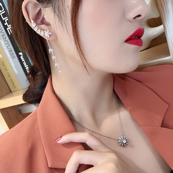 Gold Crystal Flower Ear Cuff Dangle Earring - Picture 2 of 11